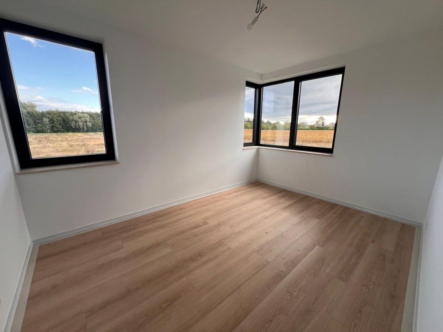 Prachtige gekoppelde villa foto 20