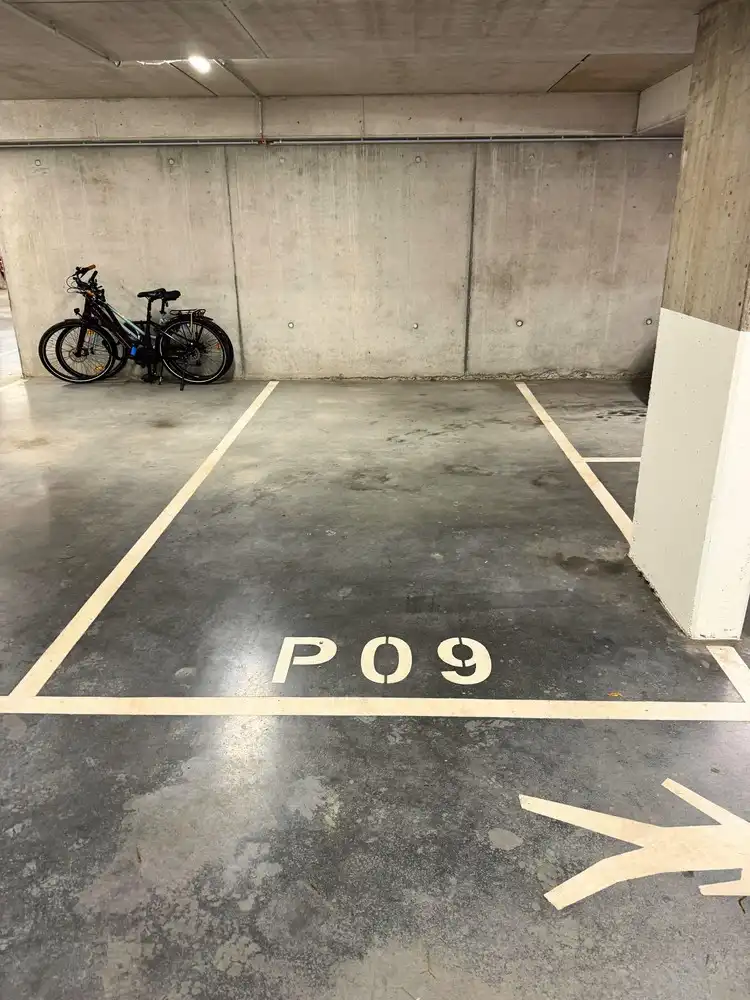 Parkeerplaats te huur Welzijnsweg 9 - 1600 Sint-Pieters-Leeuw