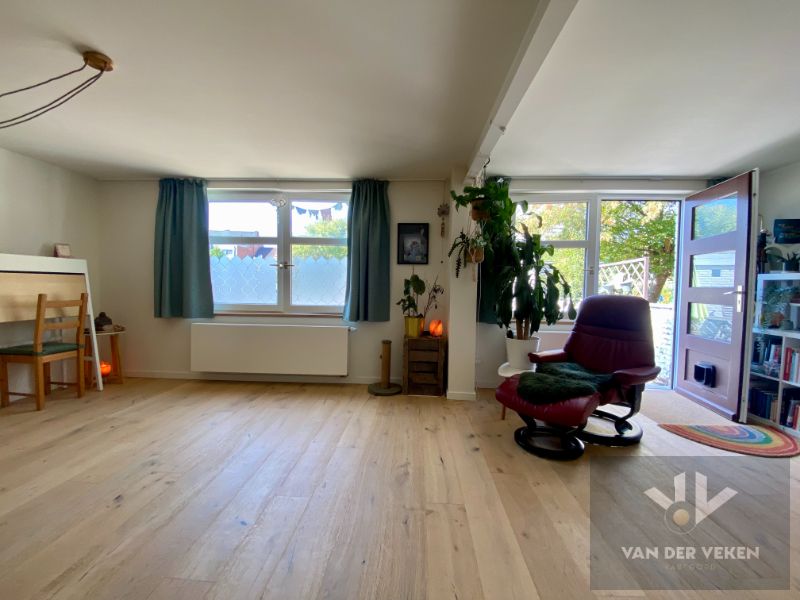 Gerenoveerd appartement met zonneterras in hartje Runkst foto 2