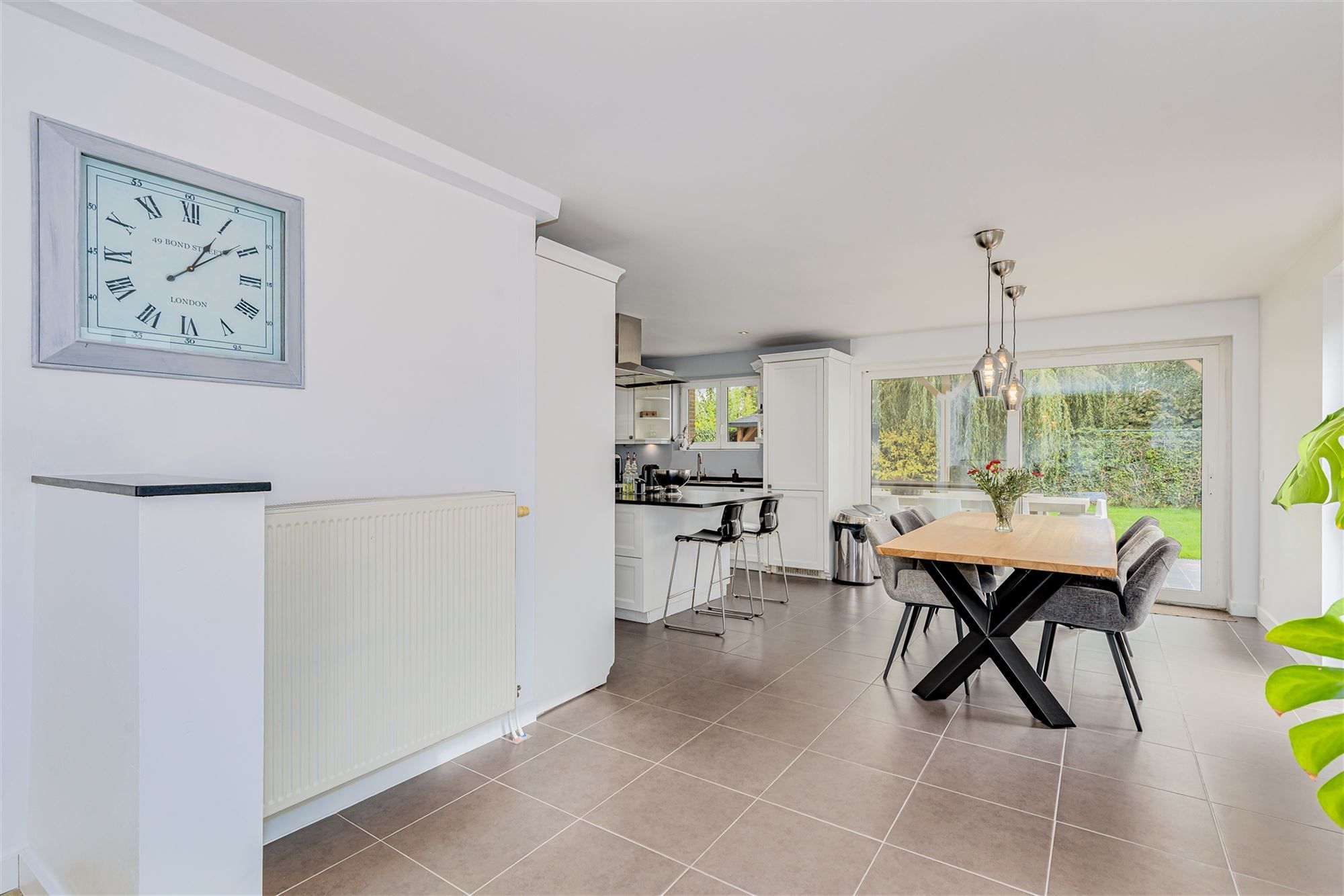 Energiezuinige, instapklare villa met 4 slaapkamers. foto 9
