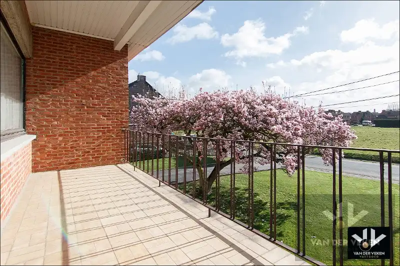 RUIME GEZINSWONING MET 4 SLAAPKAMERS foto 17