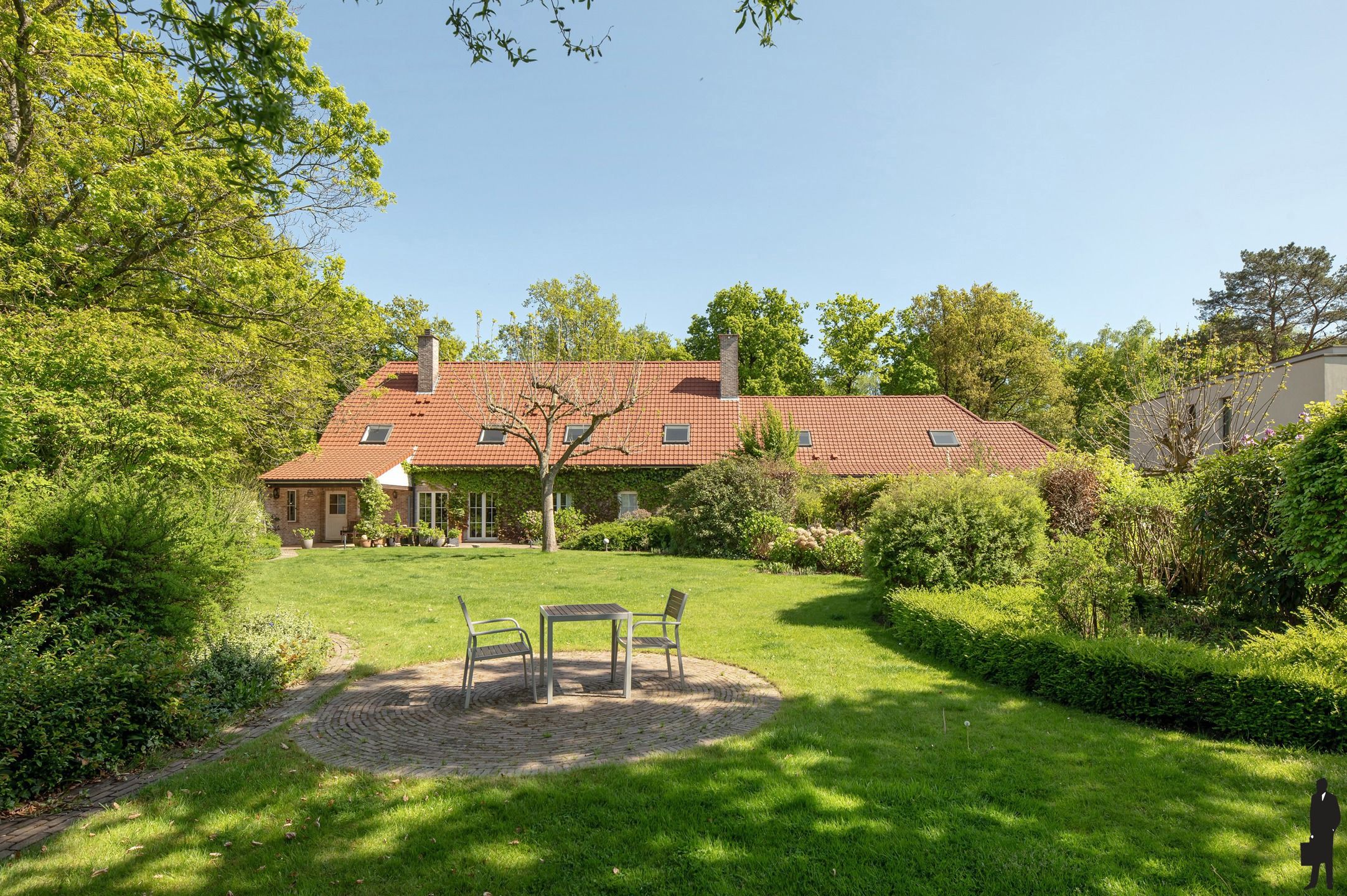 Uniek gelegen riante villa te midden groen in topwijk te Mol foto 41