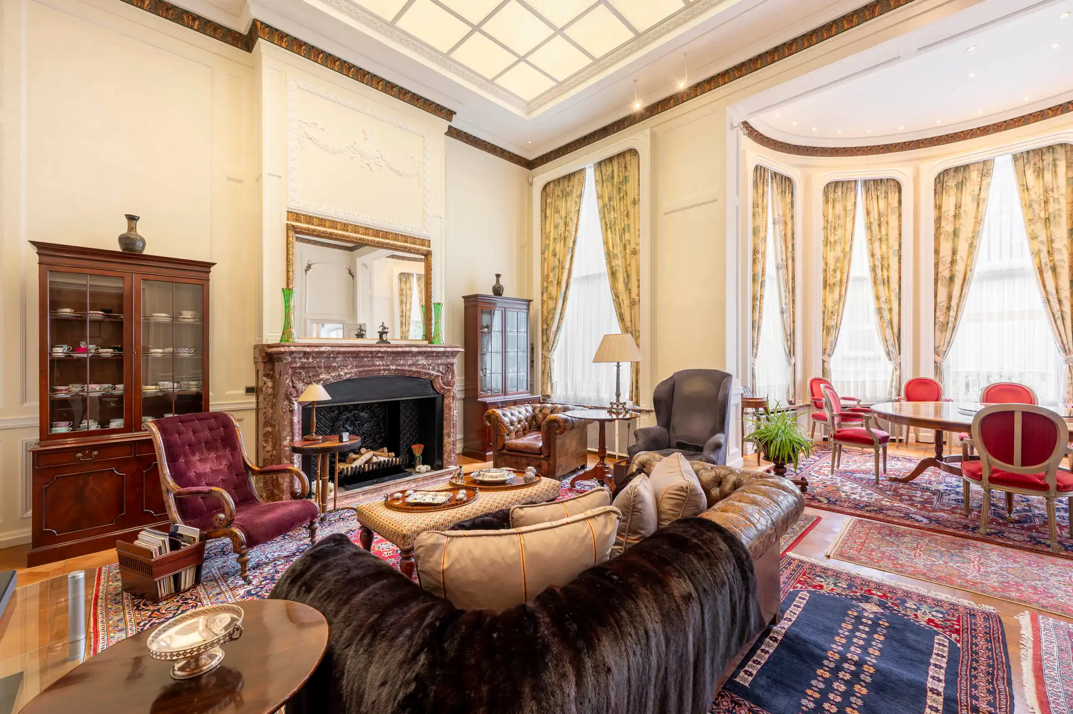 ANTWERPEN - Authentieke meesterwoning met vier garages foto 6