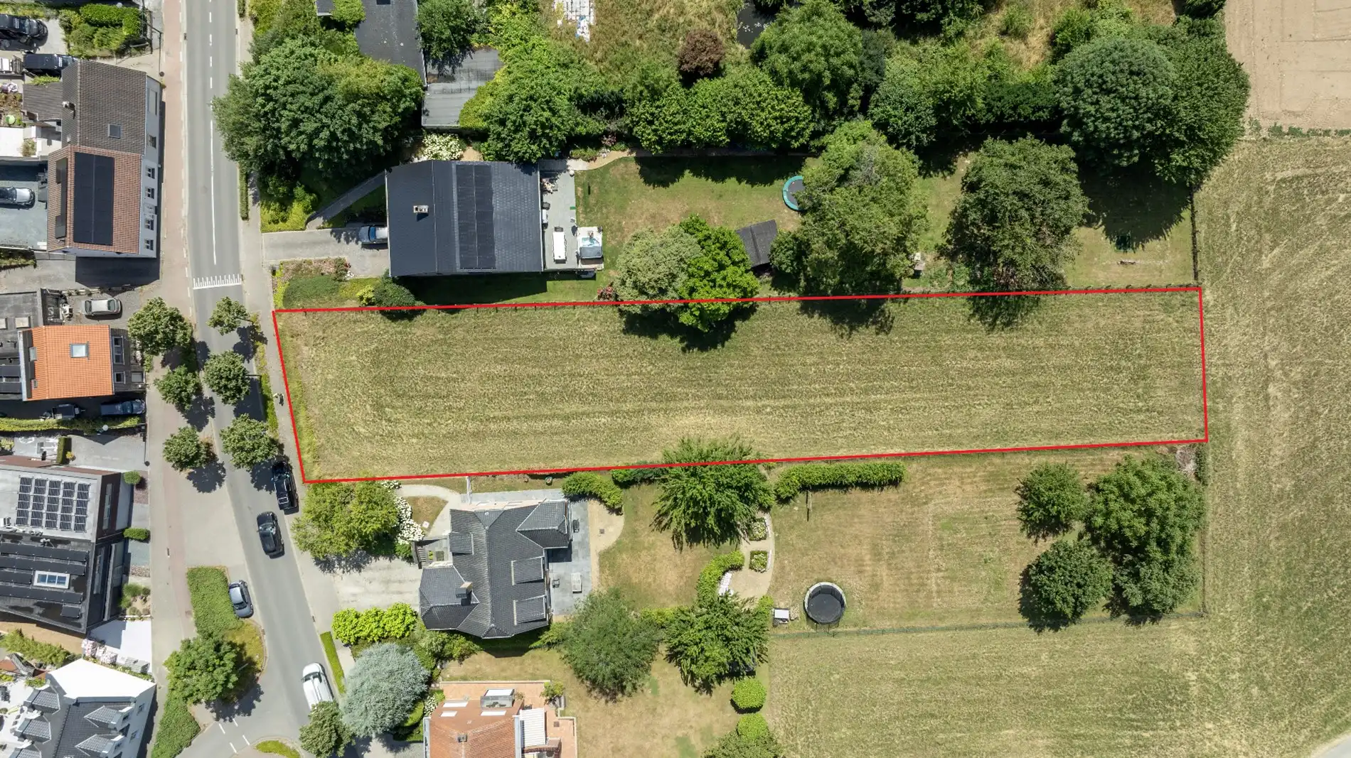 Prachtig perceel bouwgrond voor open bebouwing foto {{pictureIndex}}