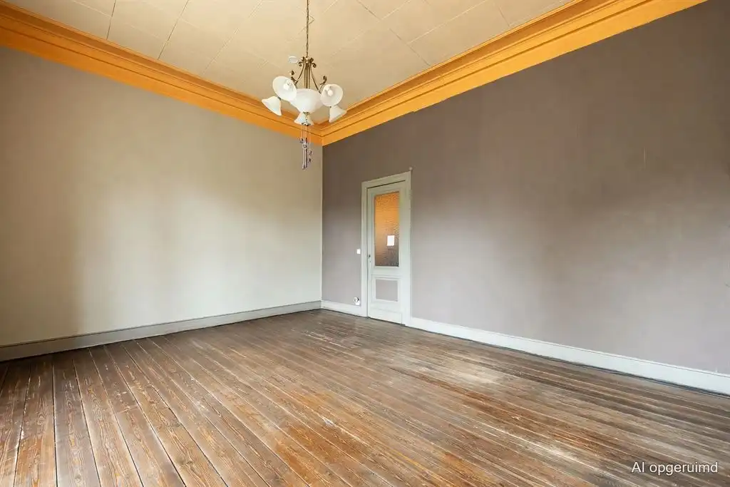 Unieke neogotische pastoriewoningl van ca. 412 m² met kapel foto 17