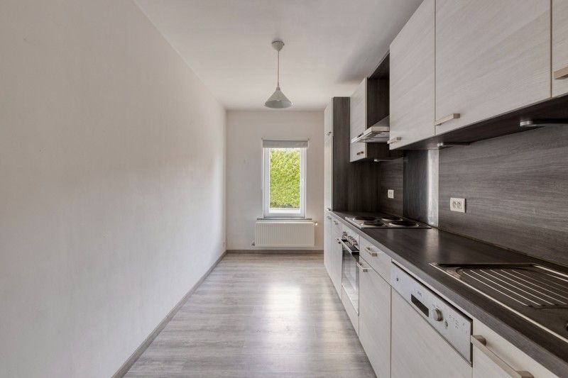 Instapklaar en energiezuinig appartement in hartje Tielt TE HUUR! foto 7