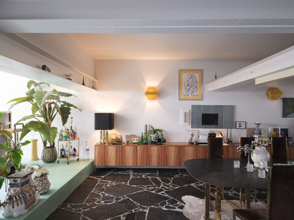 Imposant designappartement met loftallures nabij het Wintercircus en De Krook foto 8