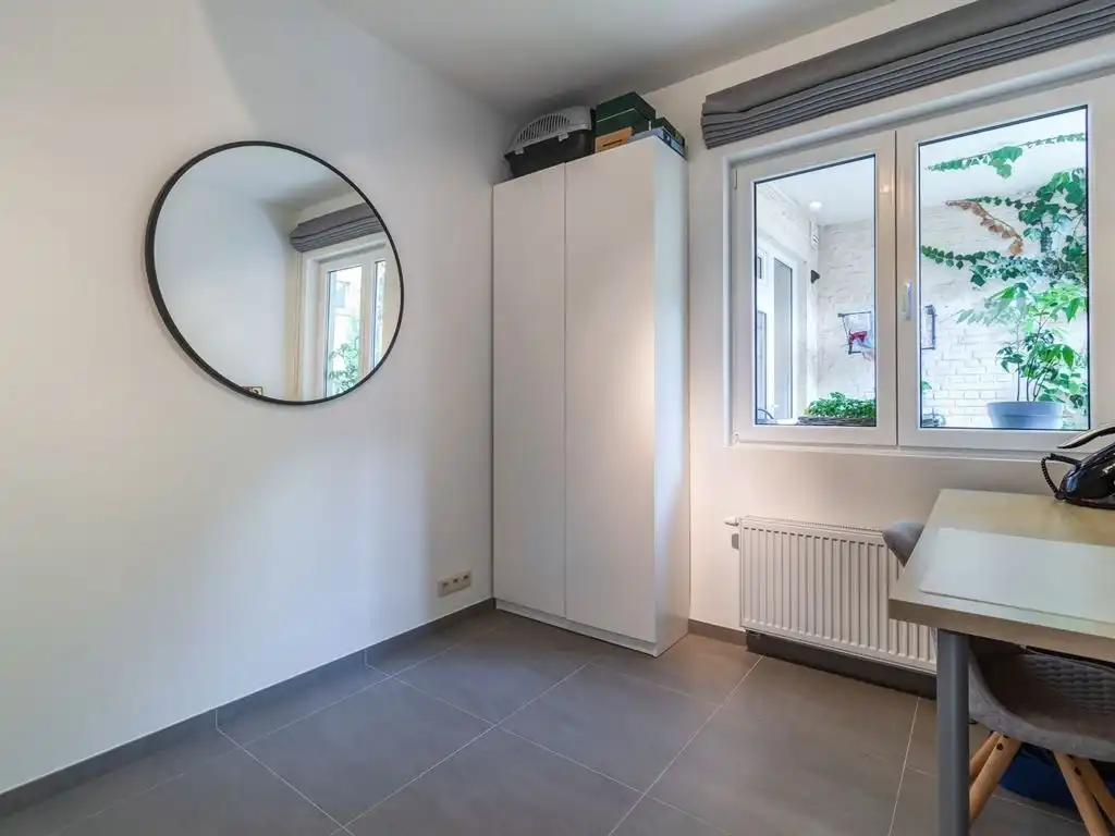 Instapklaar appartement in hartje Zuid foto 12