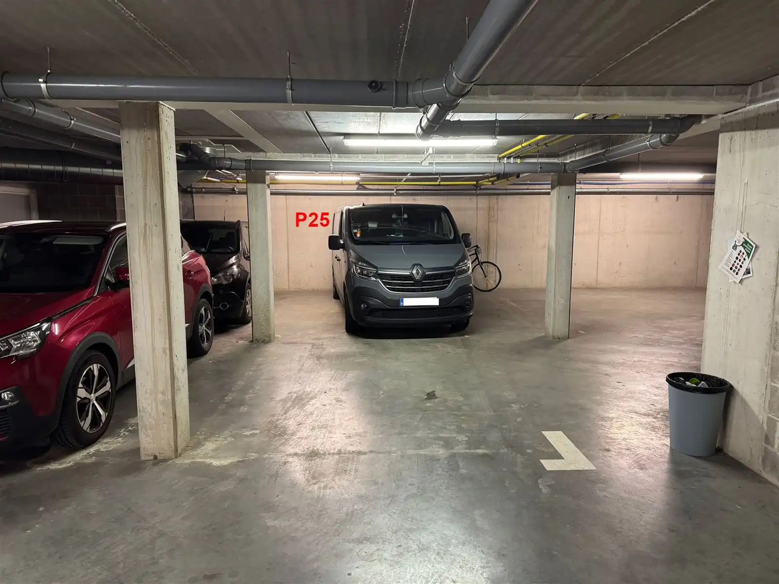Garage foto 4
