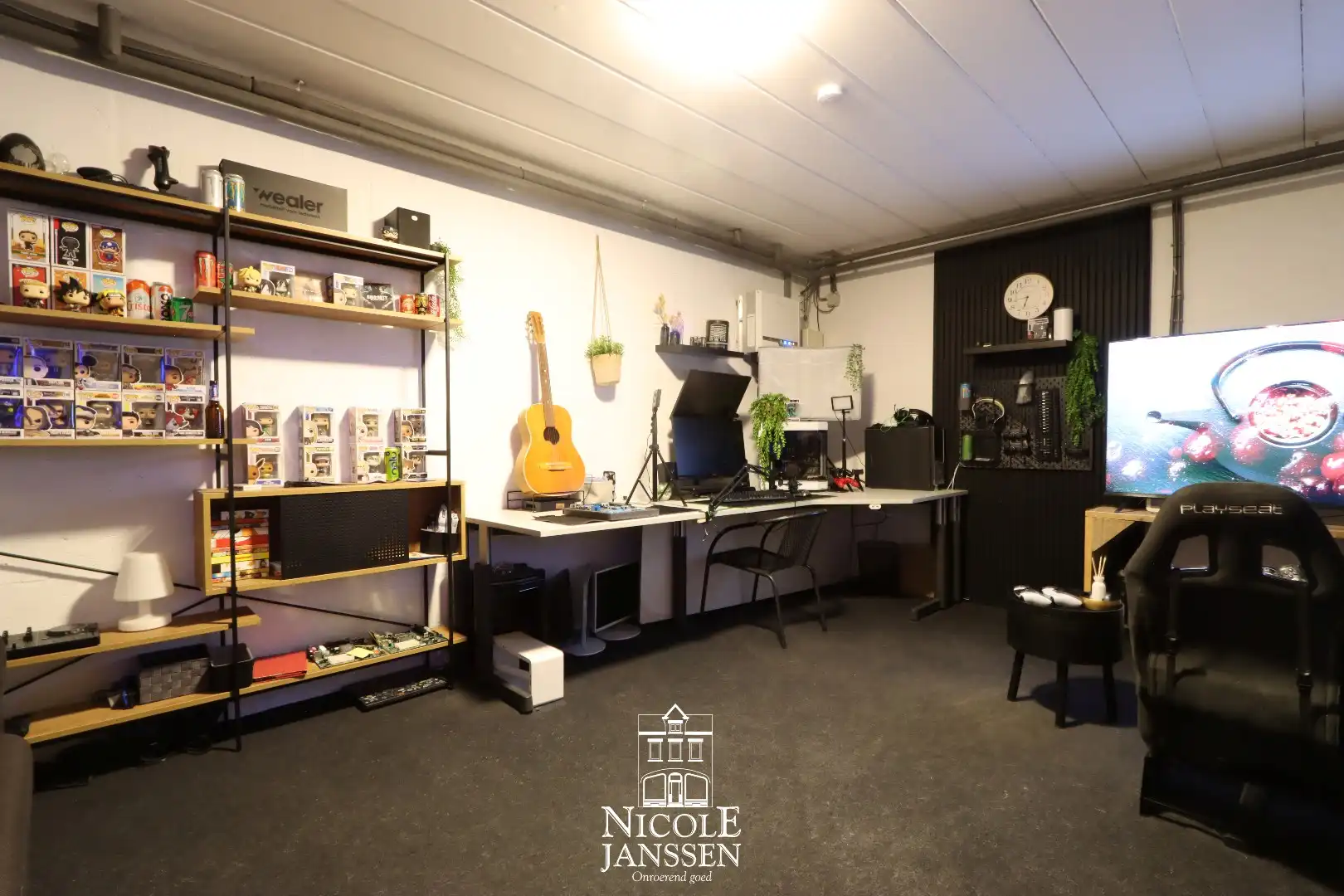 Ruime vrijstaande woning  foto 26