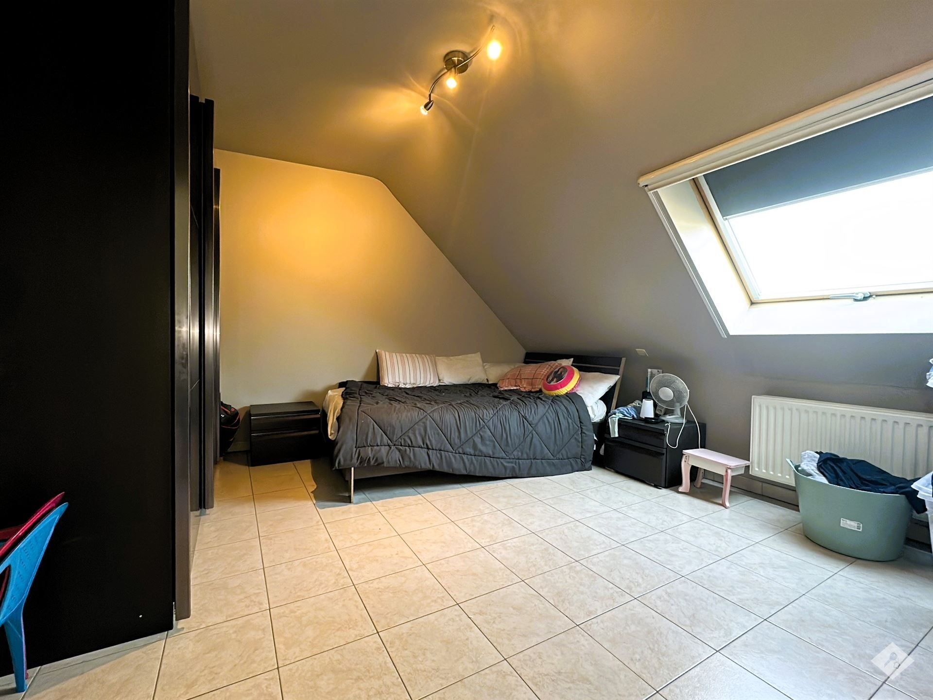 Instapklaar duplexappartement met garage in Peizegem foto 6