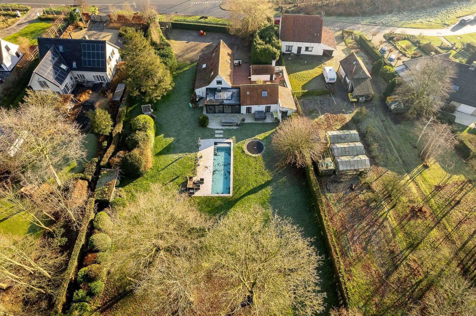 Hoofdfoto van de publicatie: Romantisch huis op 4.000 m² tussen Brugge en Knokke