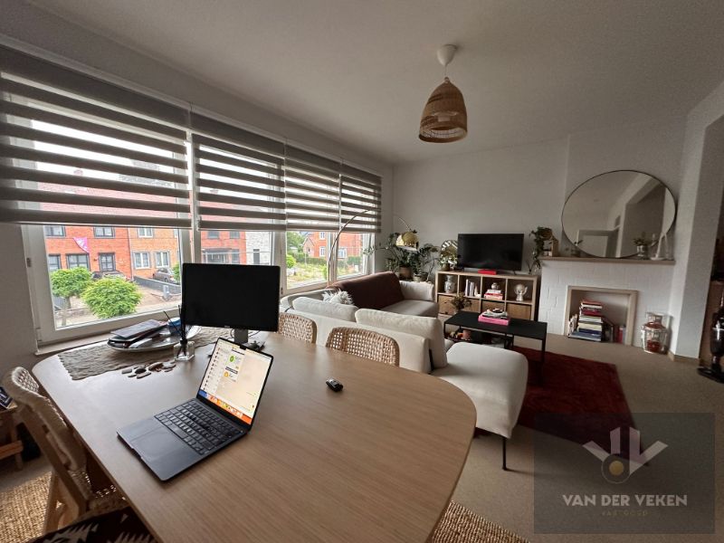 Rustig gelegen, gerenoveerd 2-slpk appartement foto 6