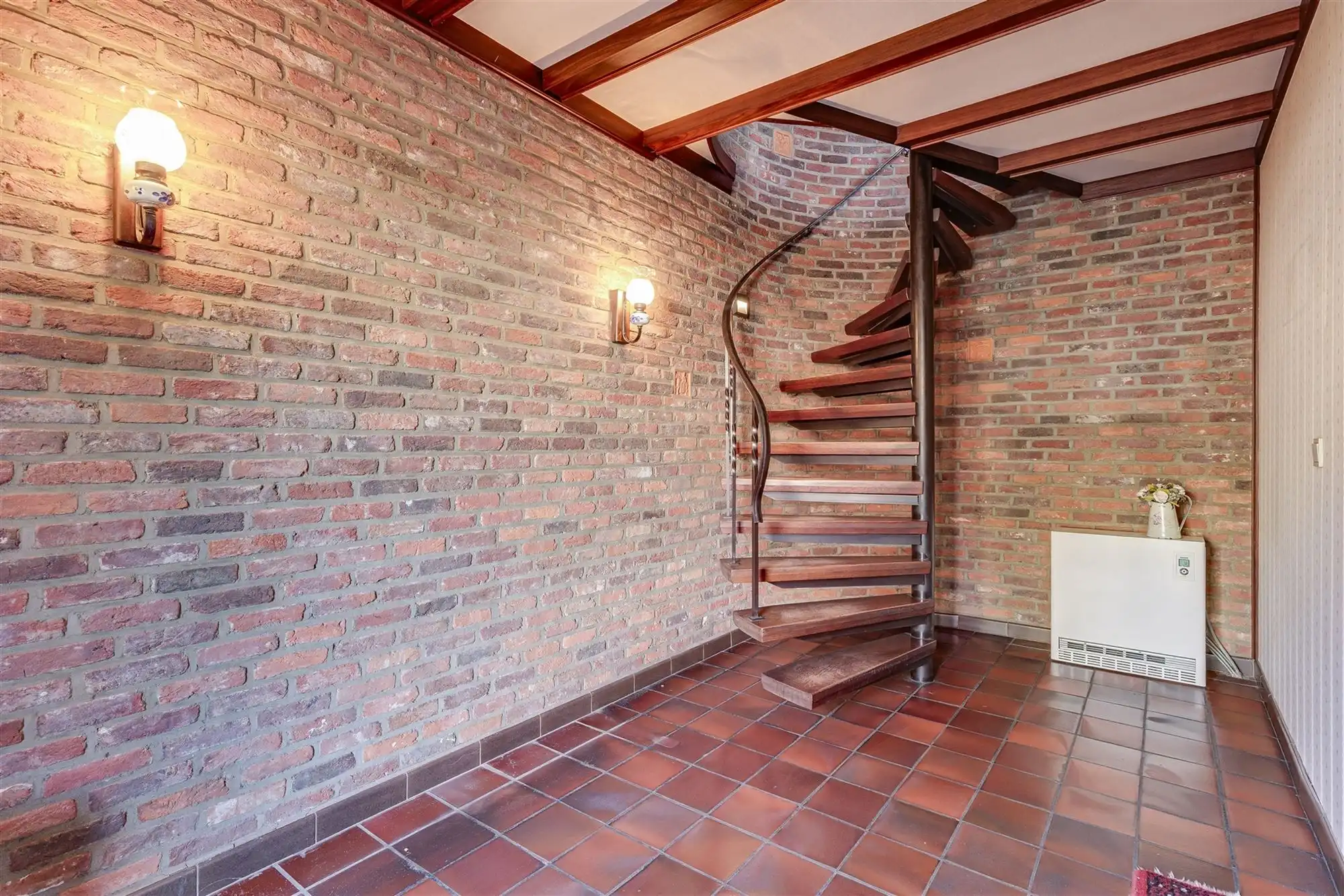 Ruime bel-étagewoning met 5 slk op 569 m² in rustige wijk te Aartselaar foto 10