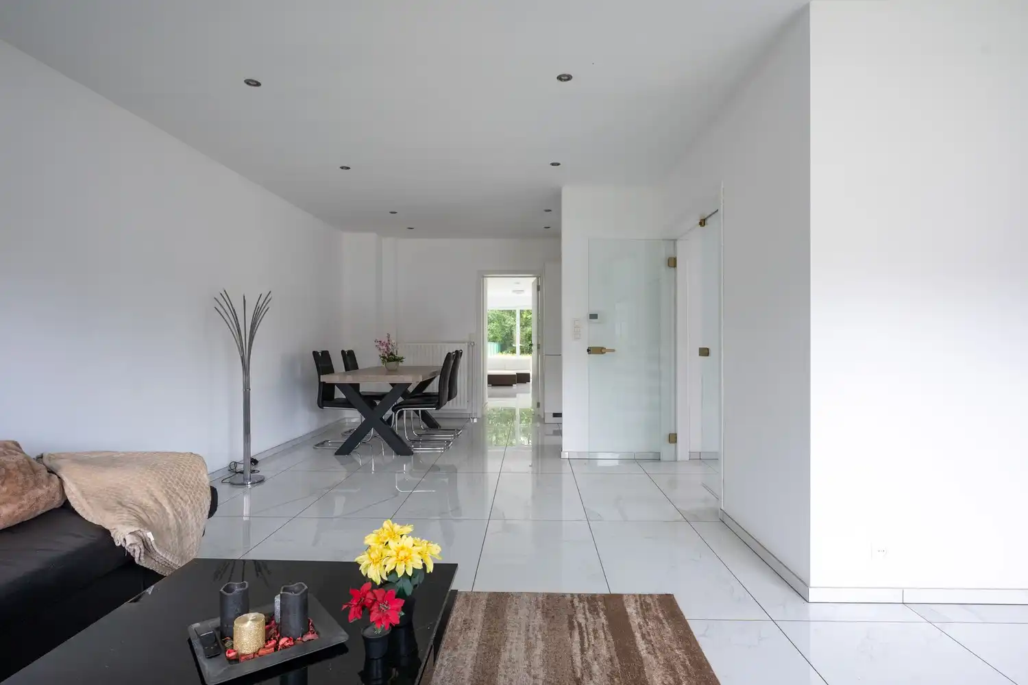 Gerenoveerde woning met 3 slpkrs te Putte foto 3