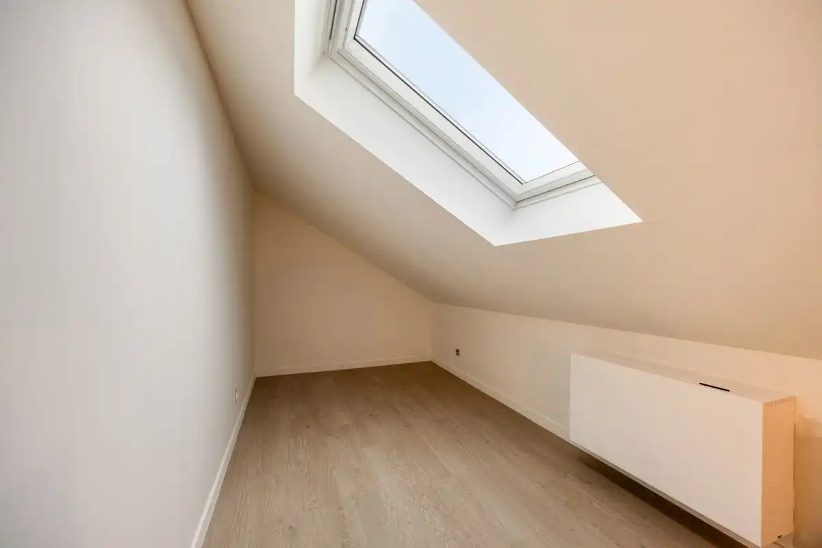 Volledig gerenoveerde halfopen bebouwing met 3 slaapkamers, tuin, terras en garage in Kumtich! – EPC 95 kWh/m² - bewoonbare opp. 153 m² foto 20