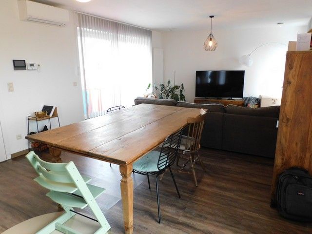 Ruim appartement met autostaanplaats  foto 5