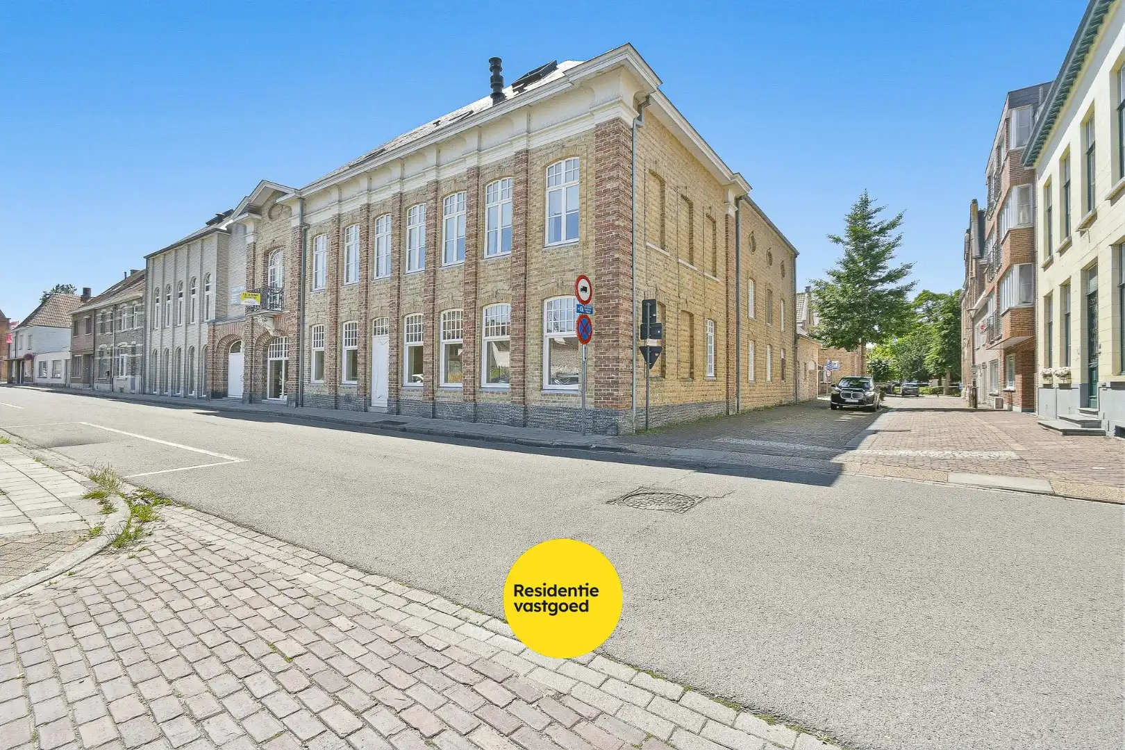 Duplex-appartement in rustige residentie met twee slaapkamers en terras foto 18