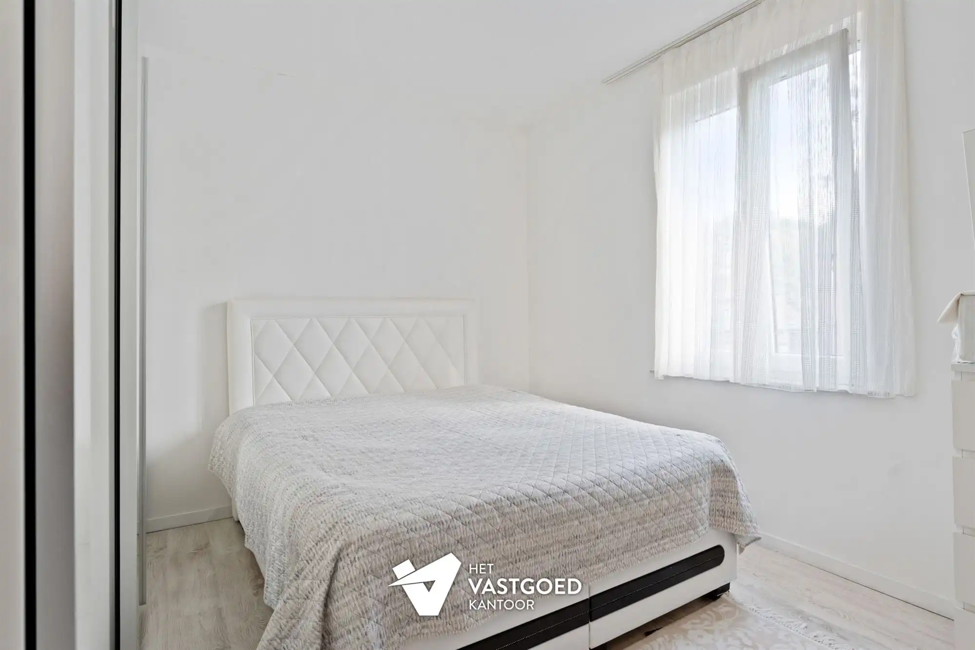 KNAP GERENOVEERDE WONING MET 3 SLAAPKAMERS foto 16