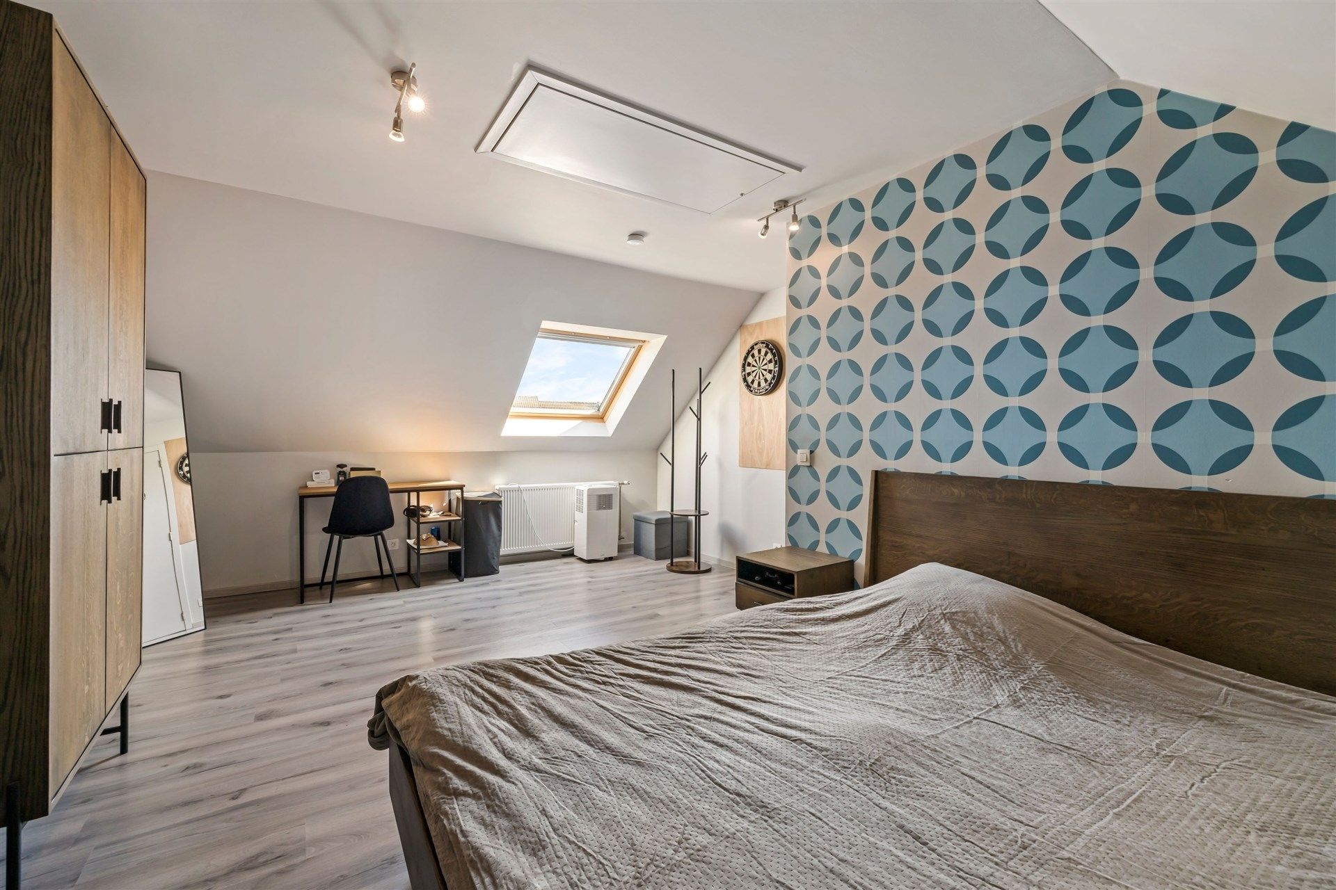 Uitstekende gezinswoning met 4 slaapkamers gelegen in een kindvriendelijke woonwijk foto 30