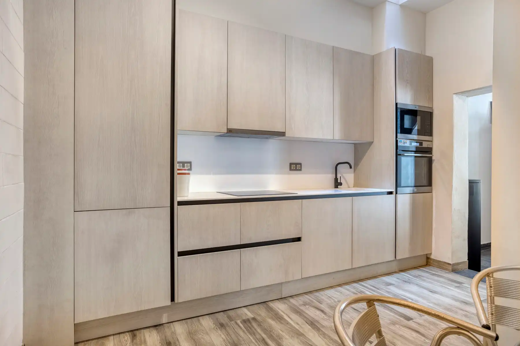 Historische stadswoning nabij het Conscienceplein. foto 6