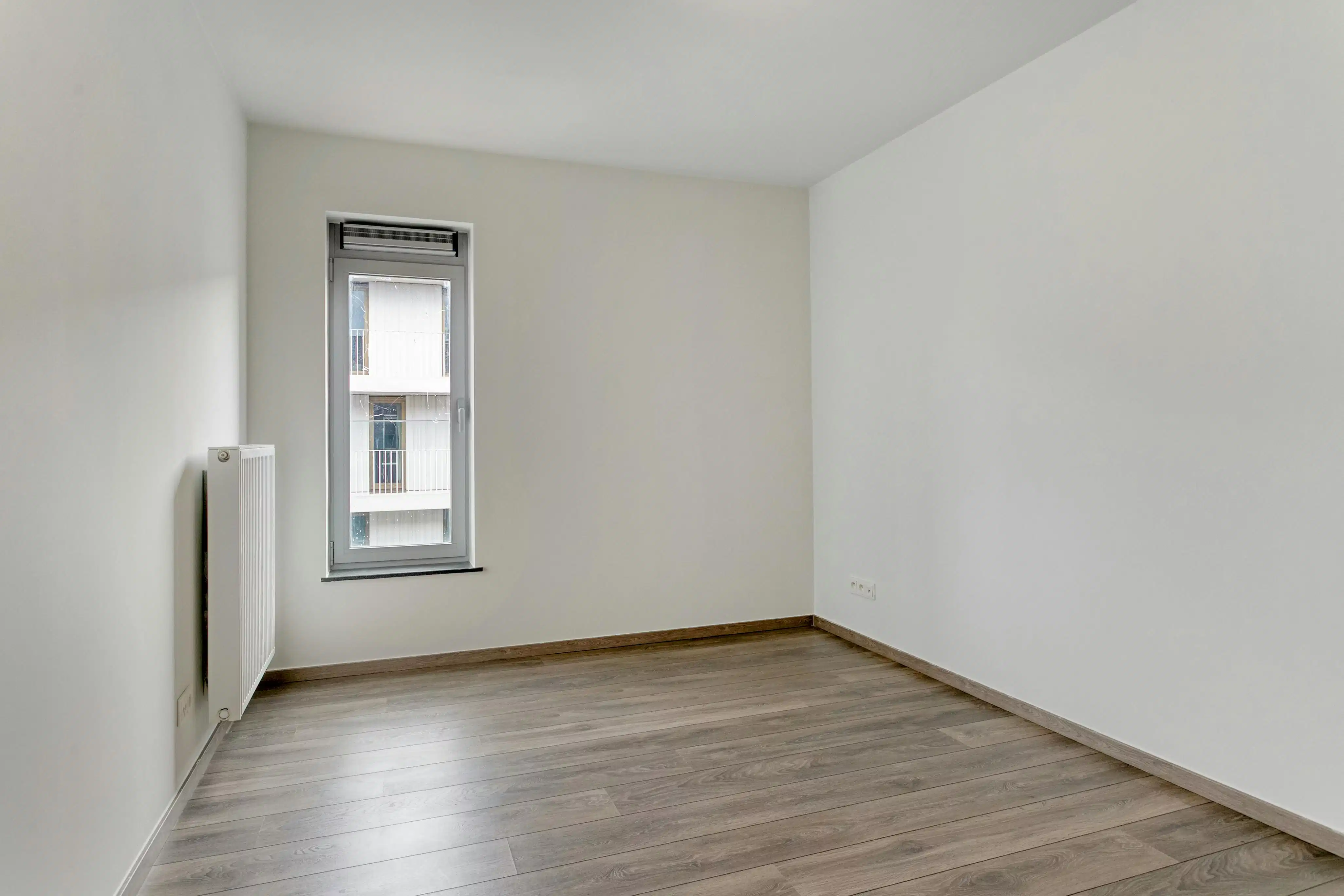 Instapklaar appartement met EPC A nabij het station van Brugge foto 11