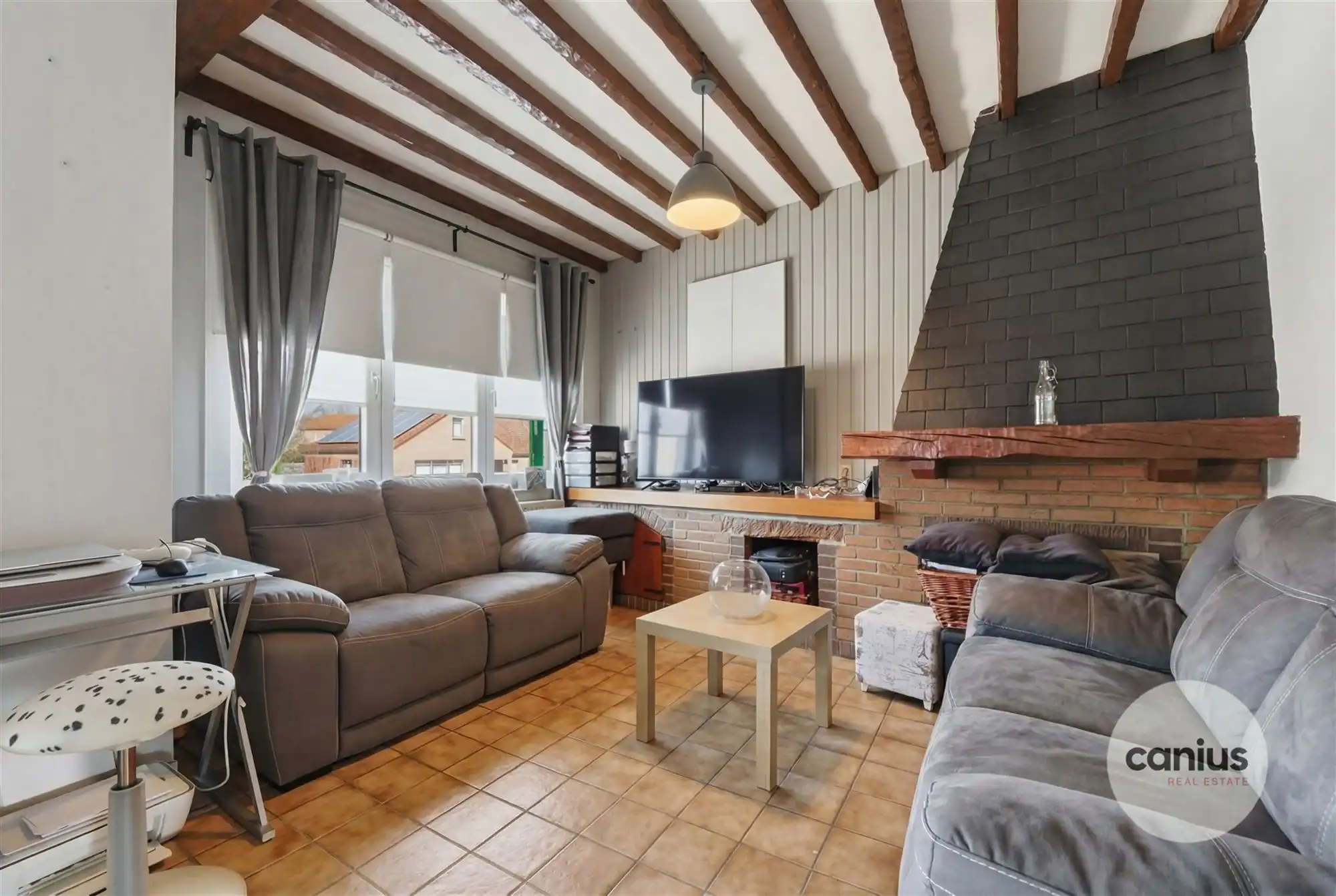 CHARMANTE BEL-ETAGE WONING MET 3 SLAAPKAMERS, GARAGE EN TUIN foto 7