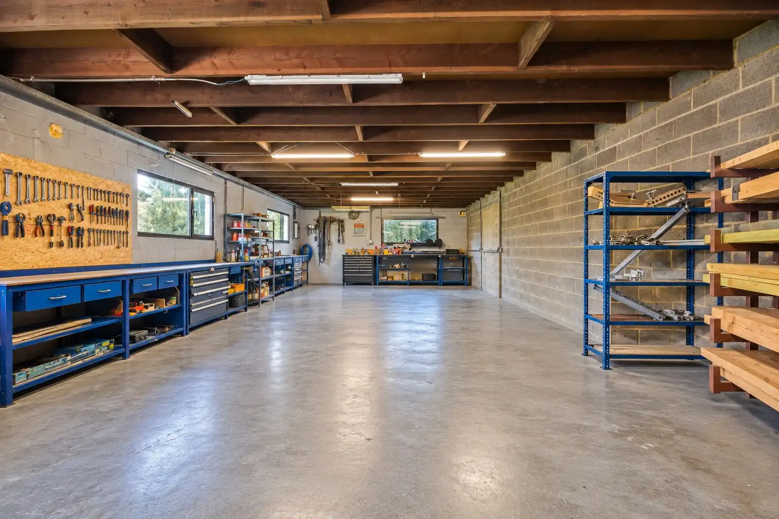 Ruime woning met magazijn in KMO-zone te Tongeren foto 25