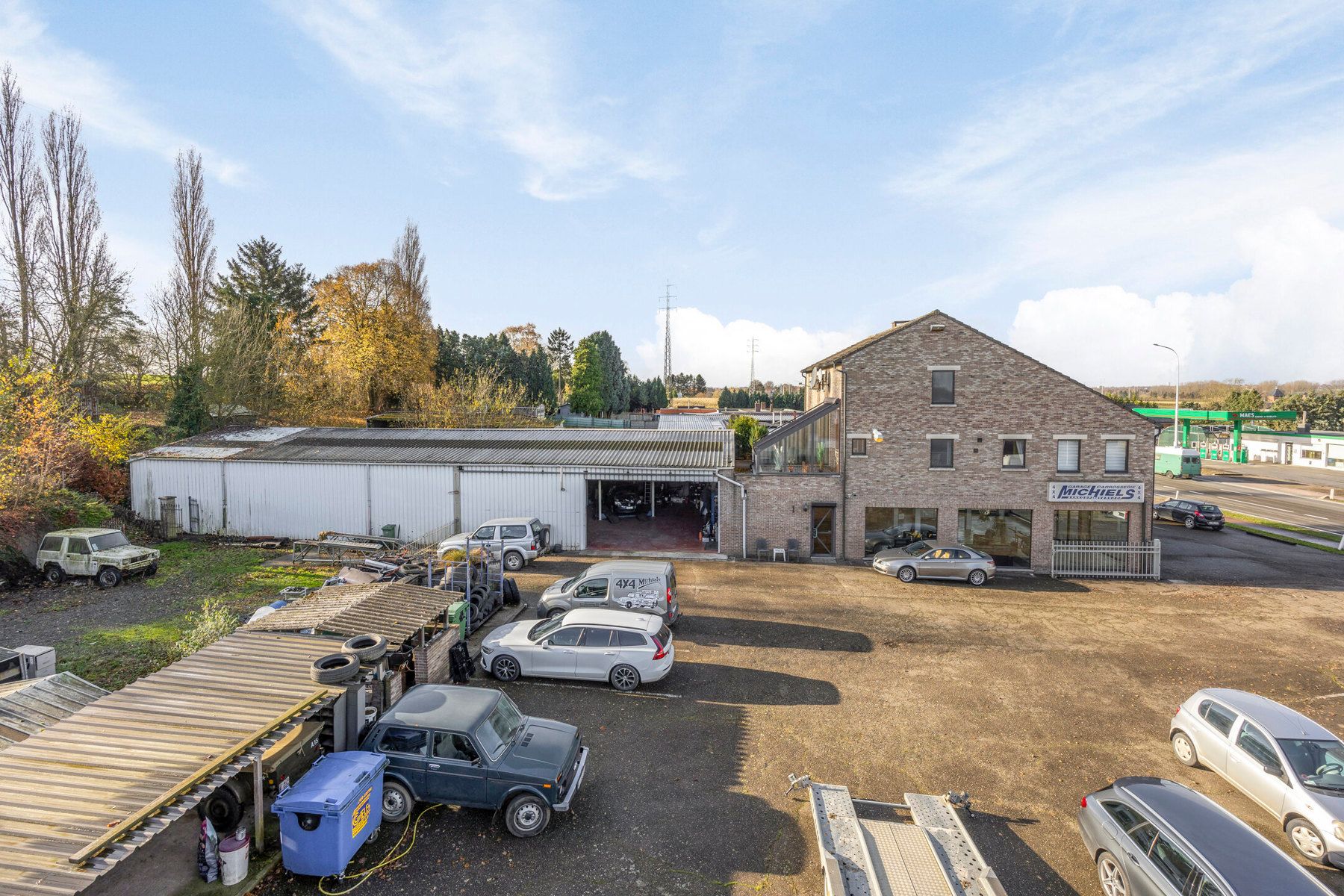 Handelspand met appartement woonst, toonzaal/showroom, atelier/loods en bouwgrond foto 28