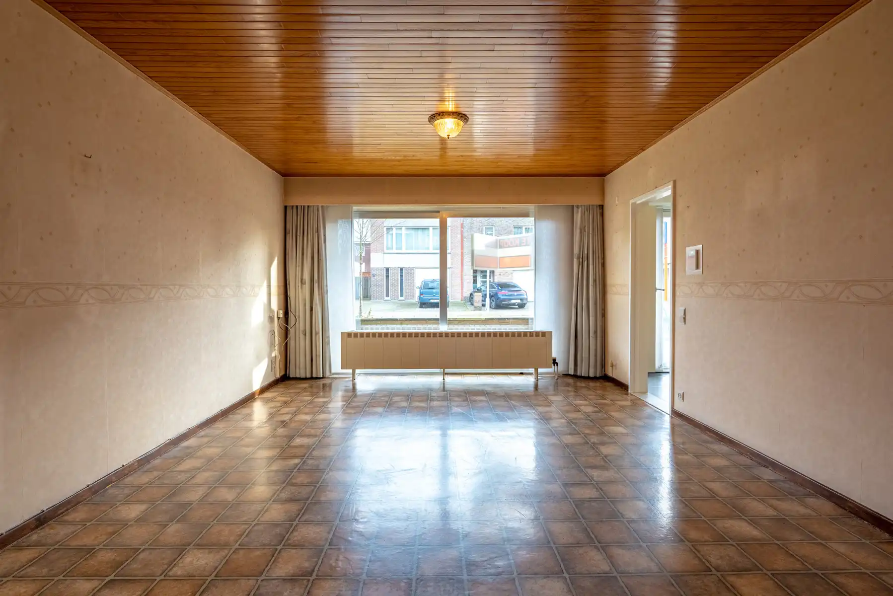 Gelijkvloers appartement met 2 slaapkamers, tuin/terras en garagebox! foto 2