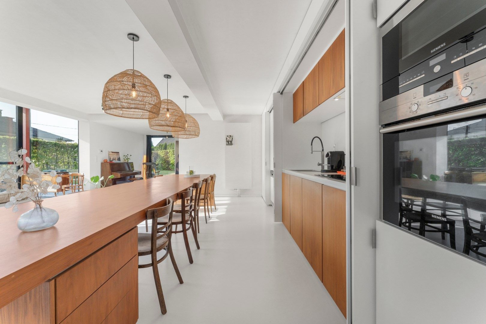 Hedendaagse woning met een warme uitstraling, rustig en groen gelegen  foto 7
