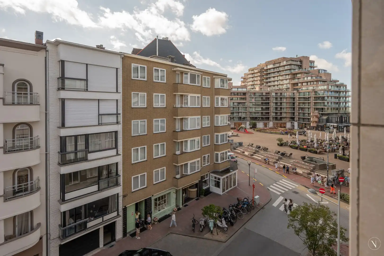 Gerenoveerd 2-slaapkamerappartement te koop – Van Bunnenlaan, Knokke foto 20