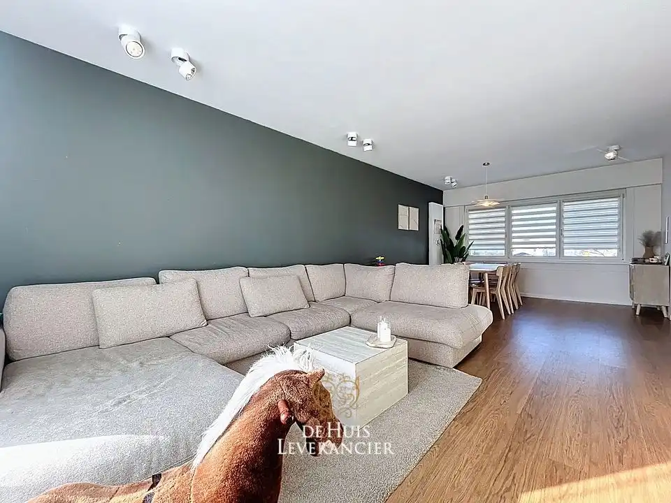 Lichtrijk wonen in de gegeerde Altena-wijk: Een instapklare thuis waar comfort en locatie elkaar ontmoeten foto 3