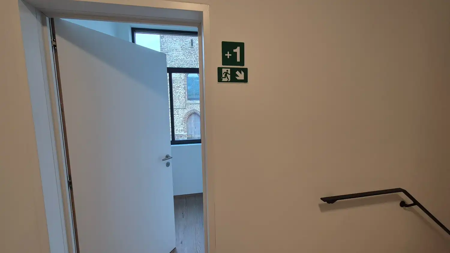 Uitzonderlijk ruime en kwalitatieve nieuwbouwwoning met tal van mogelijkheden foto 4