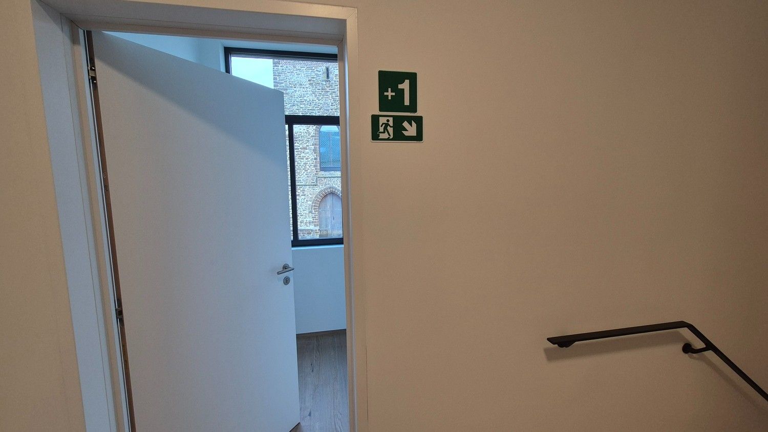 Uitzonderlijk ruime en kwalitatieve nieuwbouwwoning met tal van mogelijkheden foto 4