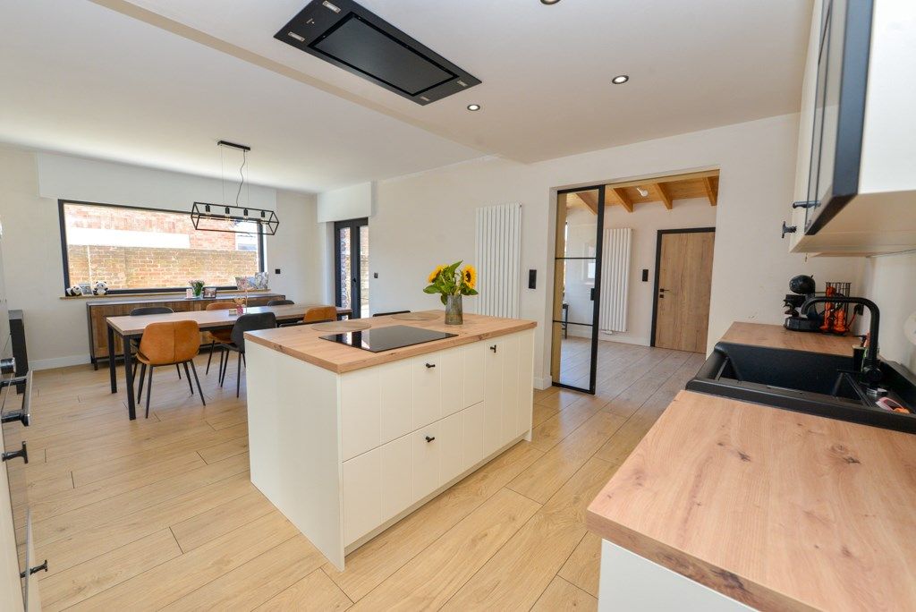 Mooie energiezuinige woning met zonnige tuin centrum Aartrijke foto 12