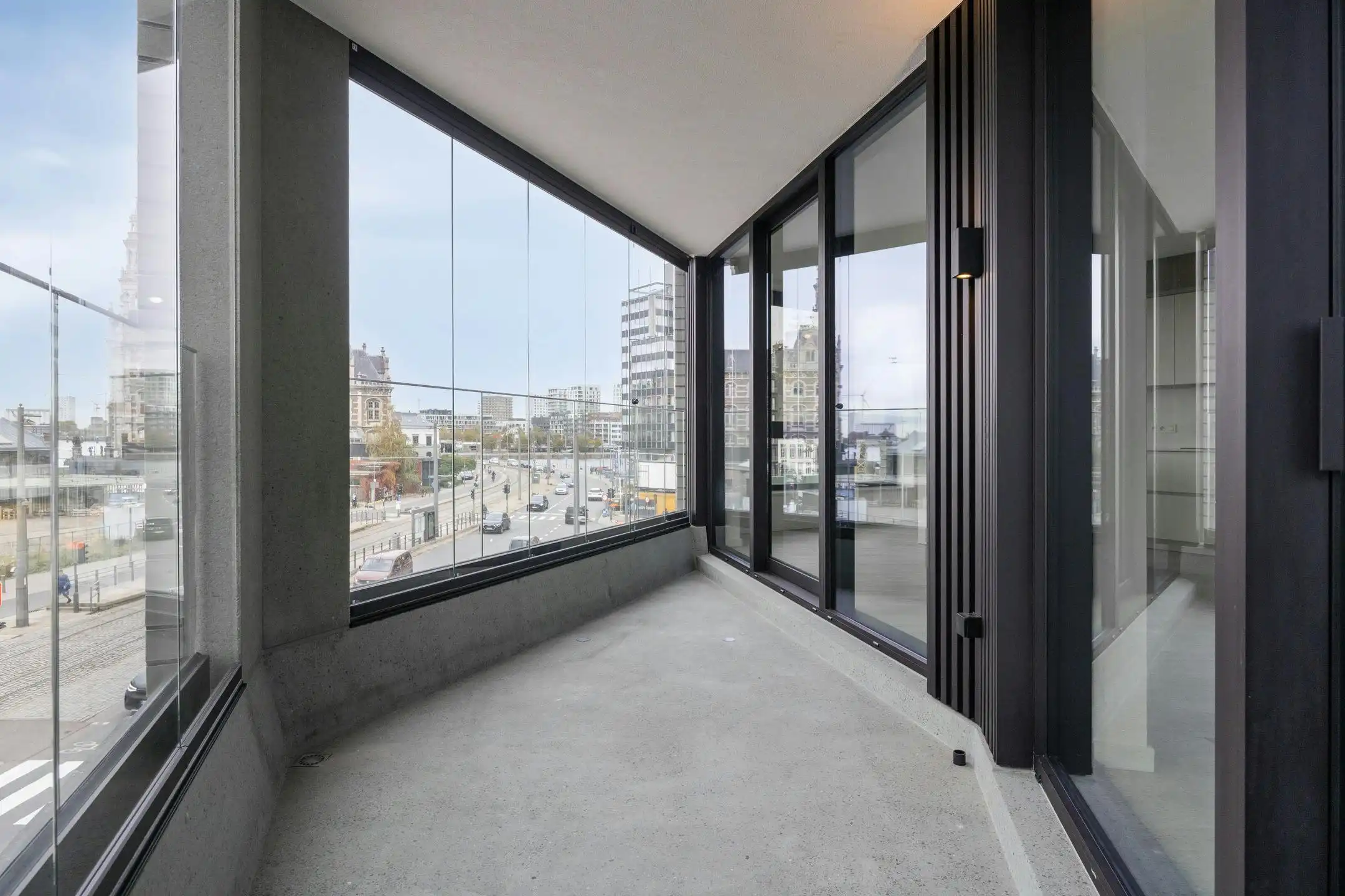 Nieuwbouwappartement met twee slaapkamers te koop in Antwerpen  foto 8