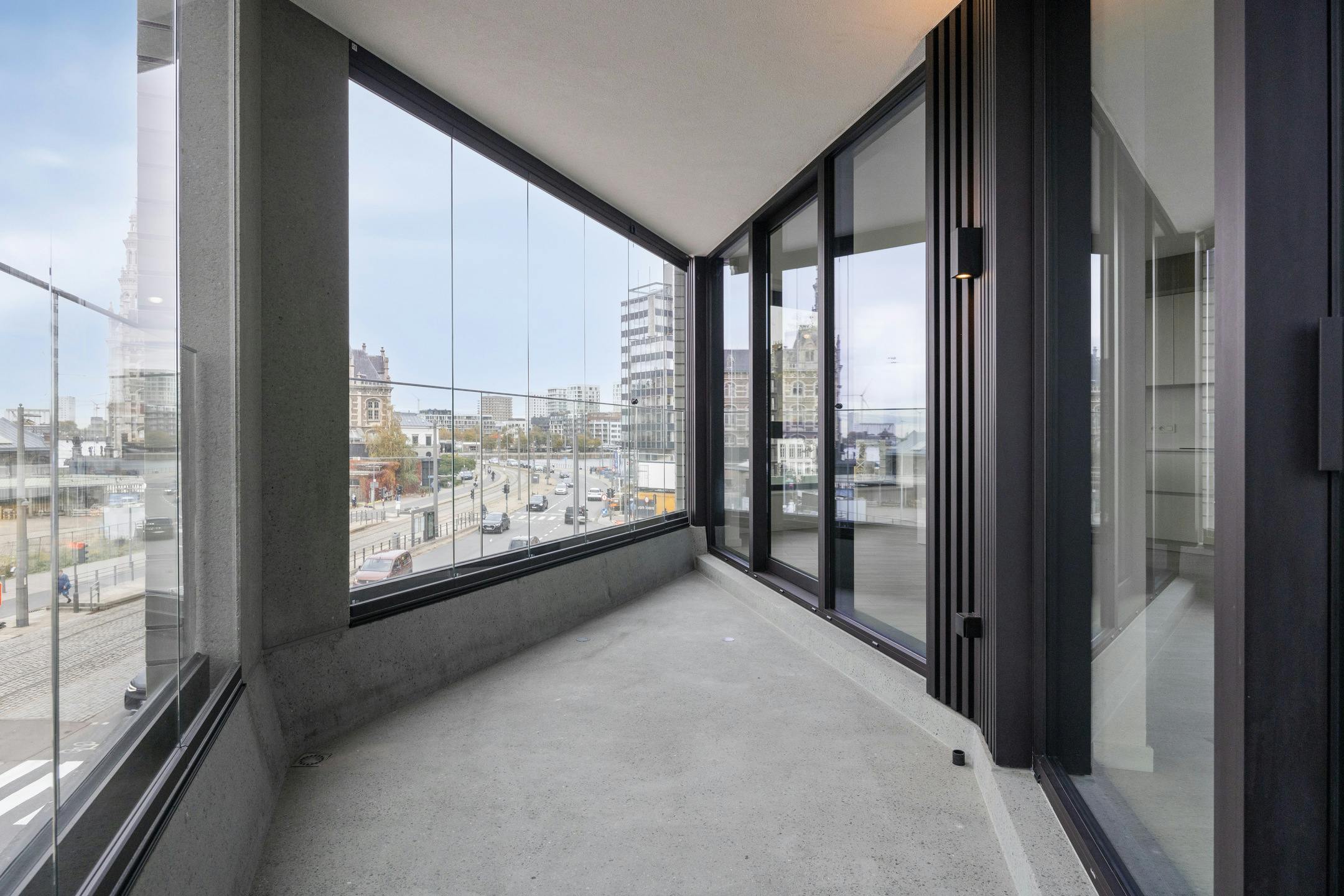 Nieuwbouwappartement met twee slaapkamers te koop in Antwerpen  foto 8