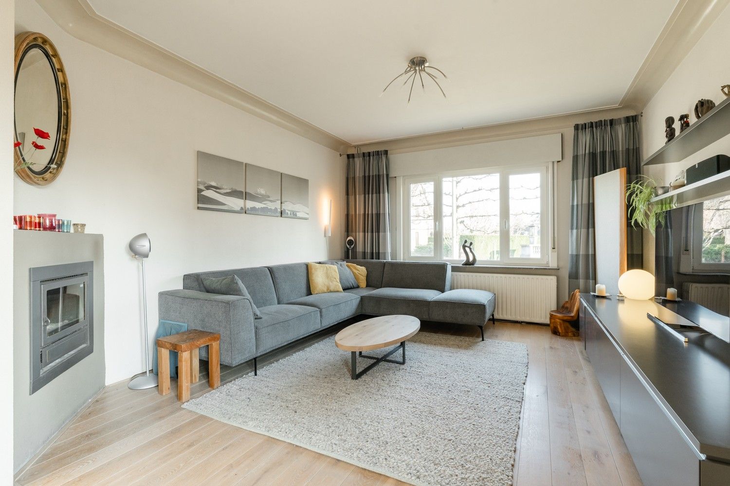 Karaktervolle vrijstaande woning nabij de Nederlandse grens foto 6