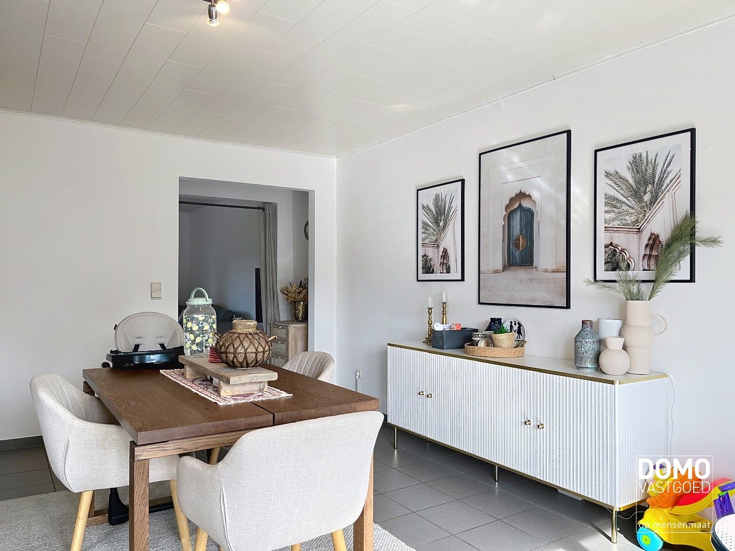 RUIM DUPLEXAPPARTEMENT MET 3 SLAAPKAMERS TE LUMMEN foto {{pictureIndex}}
