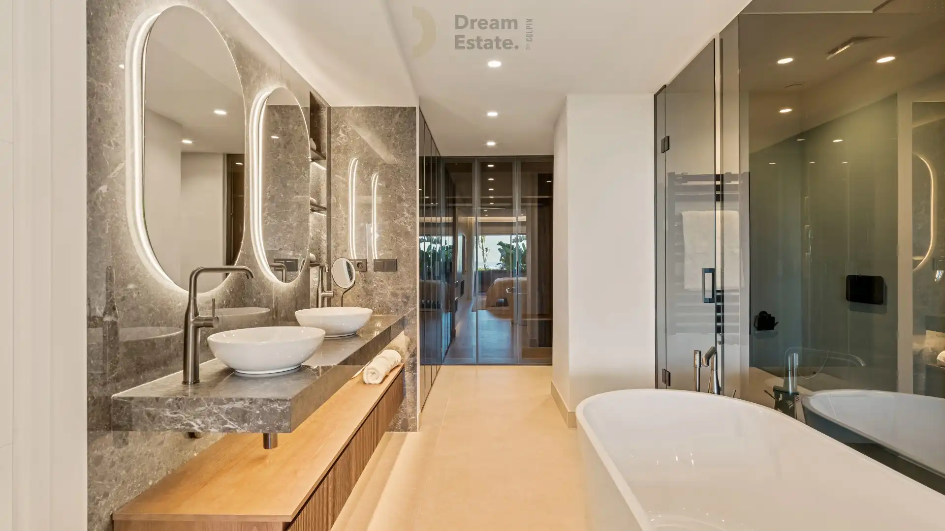 EERSTE LIJN: Volledig gerenoveerd appartement op de eerste lijn met spectaculaire uitzichten!&nbsp; foto 11