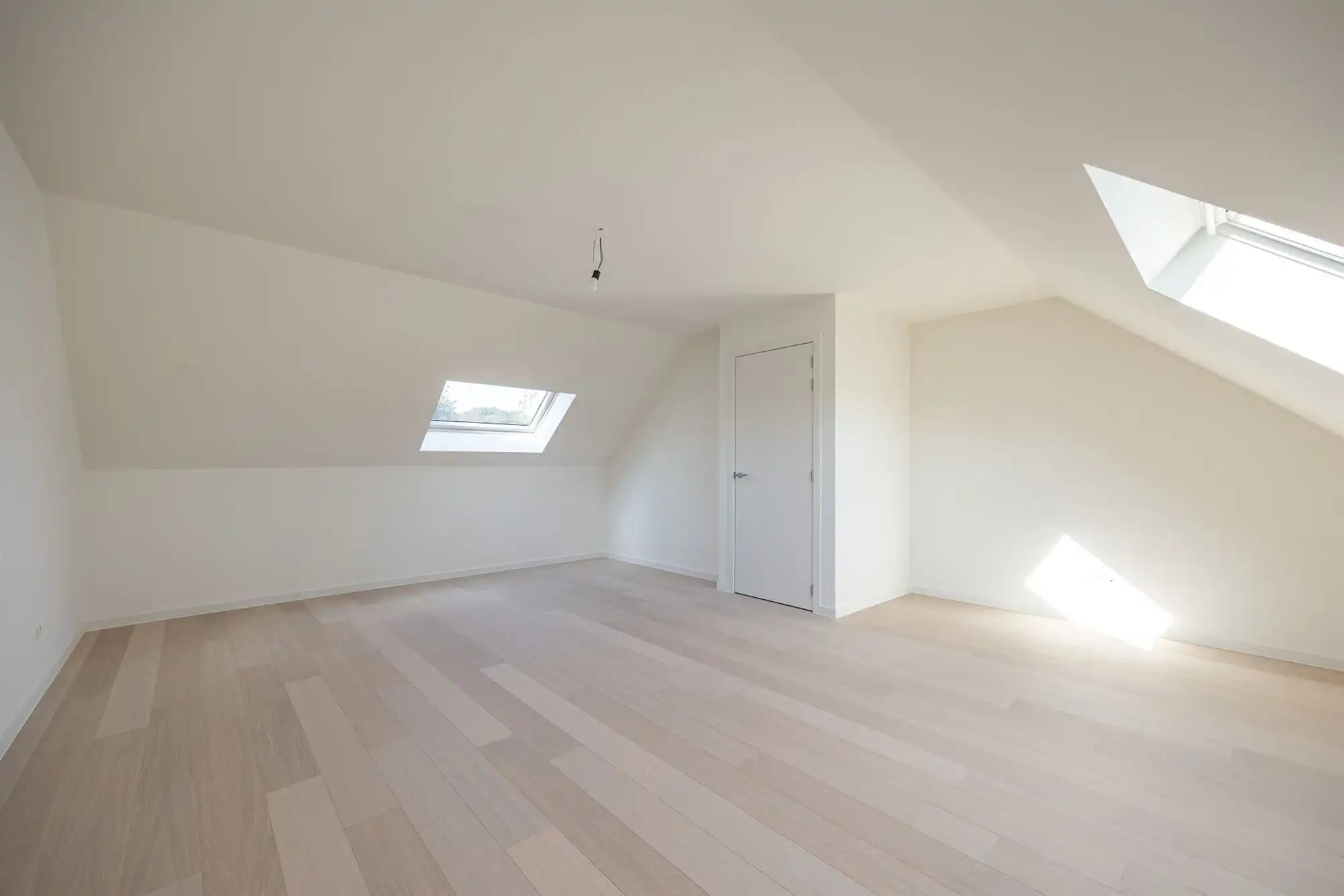 Ruime instapklare nieuwbouwwoning in Brasschaat foto 26
