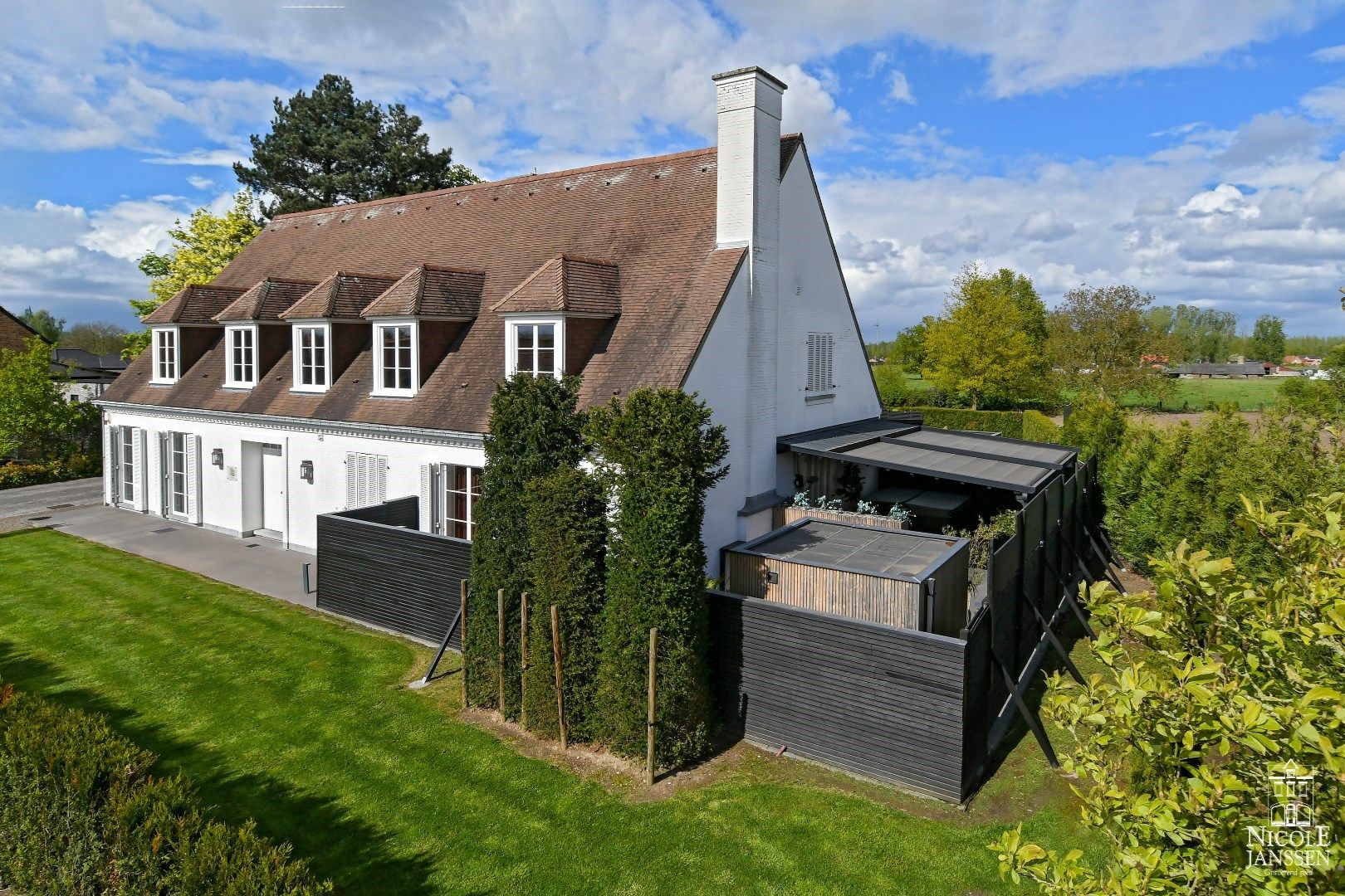 Opbrengsteigendom - charmehotel met wellness foto 2