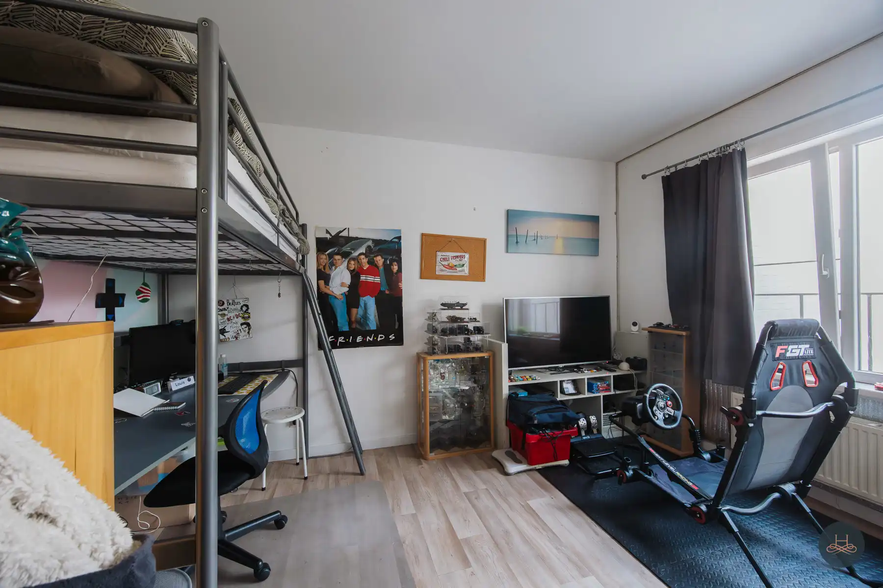 Energiezuinige, ruime & polyvalente woning met enorme tuin foto 19