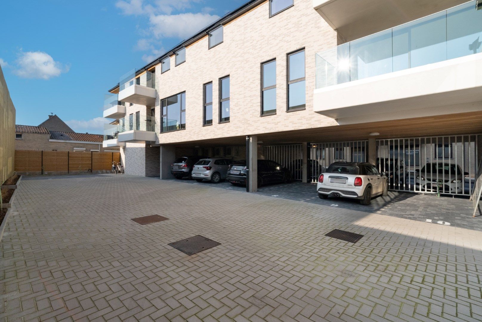 Aangenaam dakappartement met 2 slaapkamers en terras op de tweede verdieping, in Residentie Escautval. foto 12