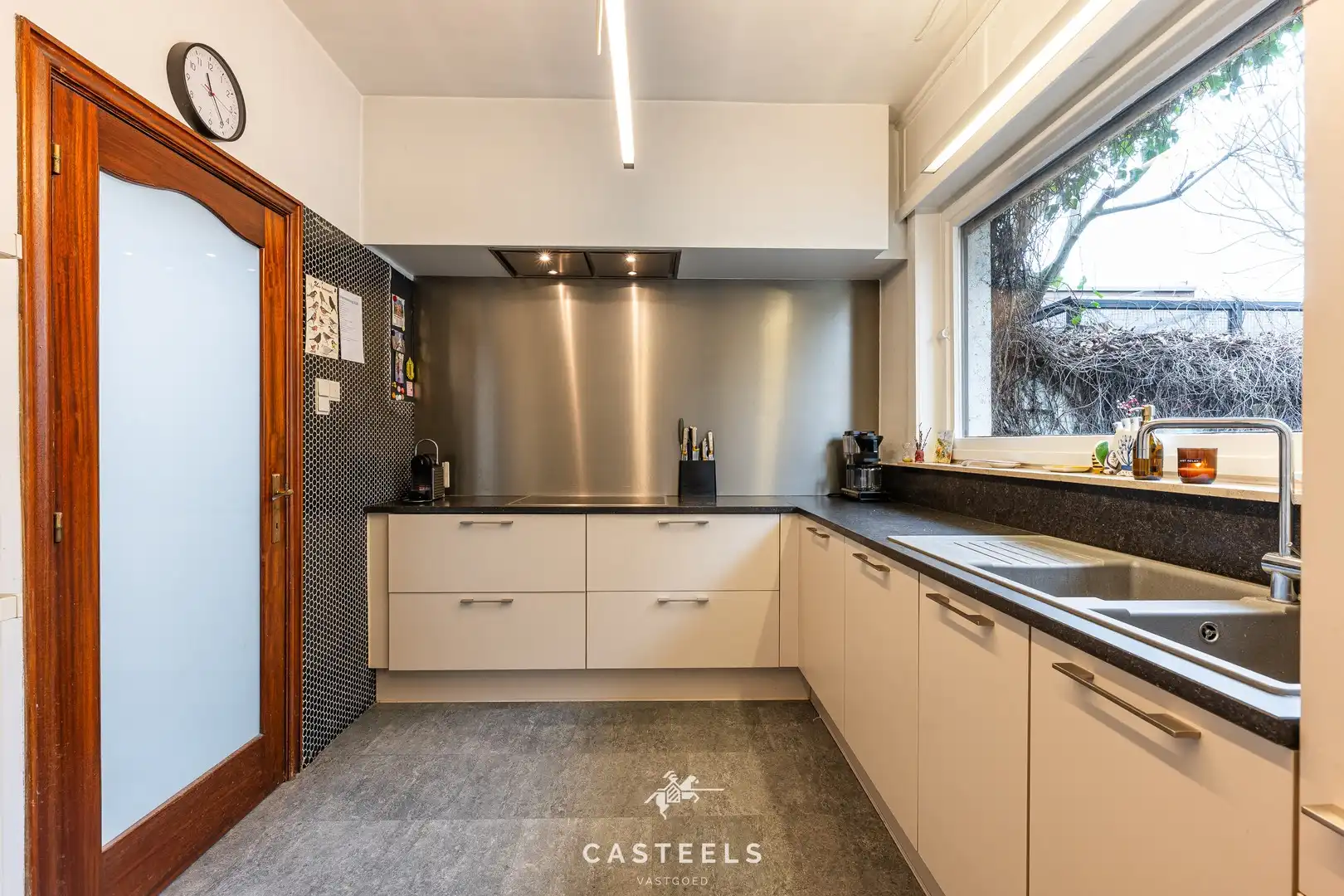 Karaktervolle ruime woning te Gentbrugge te koop foto 12