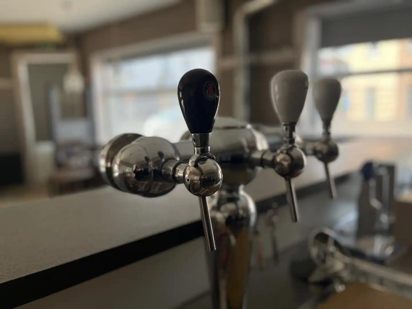 Hoekpand voor gemengd gebruik, vroeger gekend als café "De Vierweg" foto 9