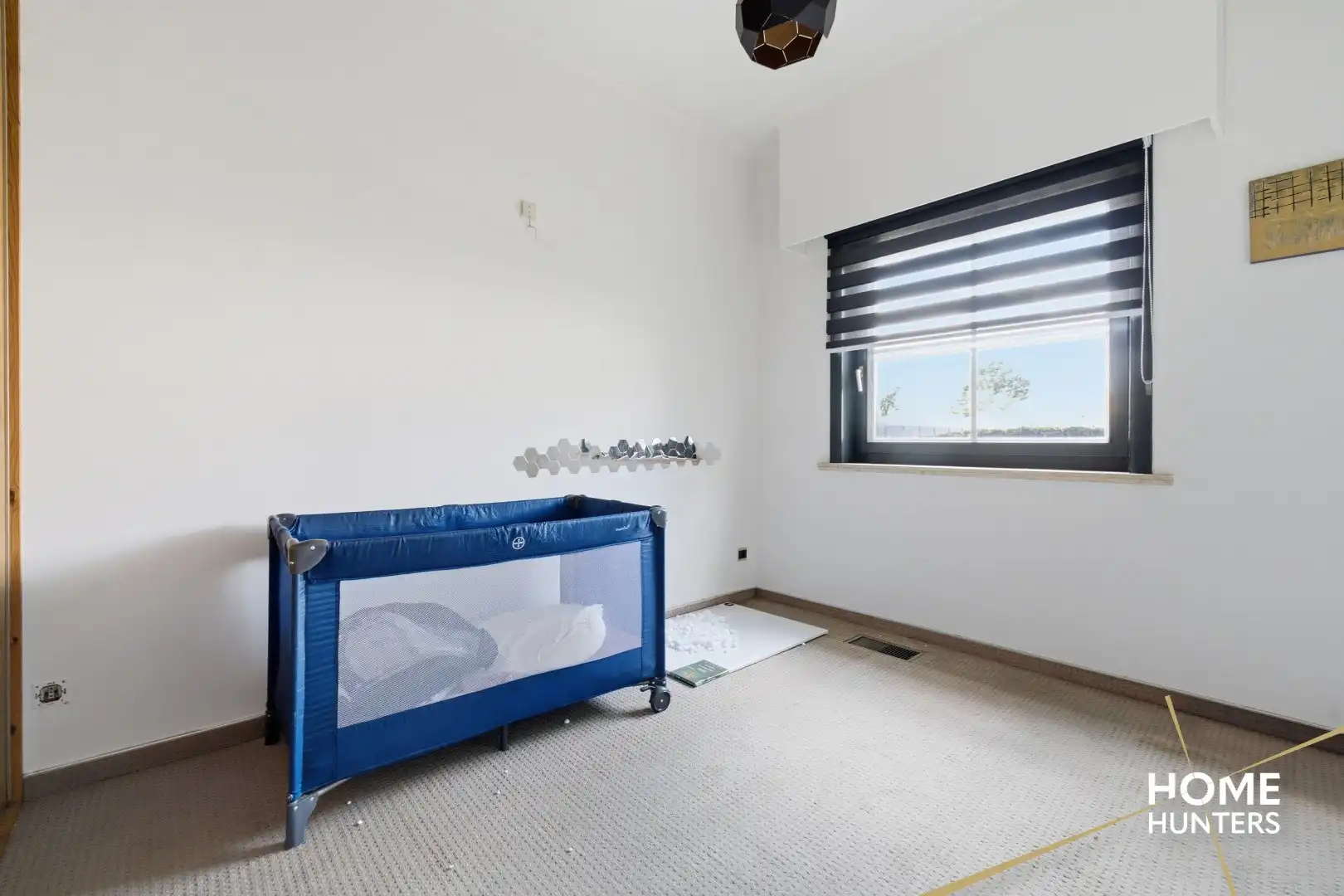 Alleenstaande woning met prachtige tuin en tal van extra troeven in een rustige wijk te Wervik foto 22