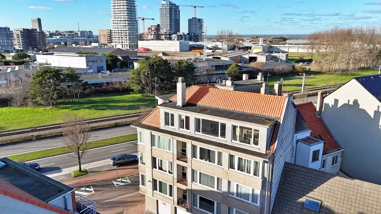 Instapklaar appartement met vrij uitzicht te Oostende foto 12
