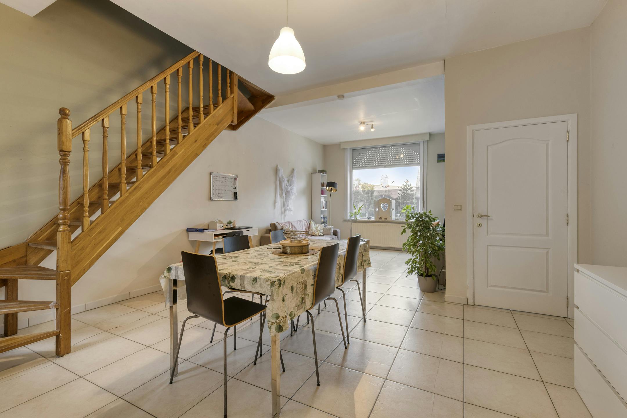 Instapklare woning met 3 slaapkamers en tuin te Veurne. foto 13